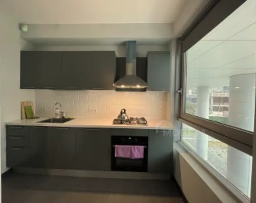 Сдам 2-комн. квартиру 53м² 2/10 эт. Тбилиси - изображение 2