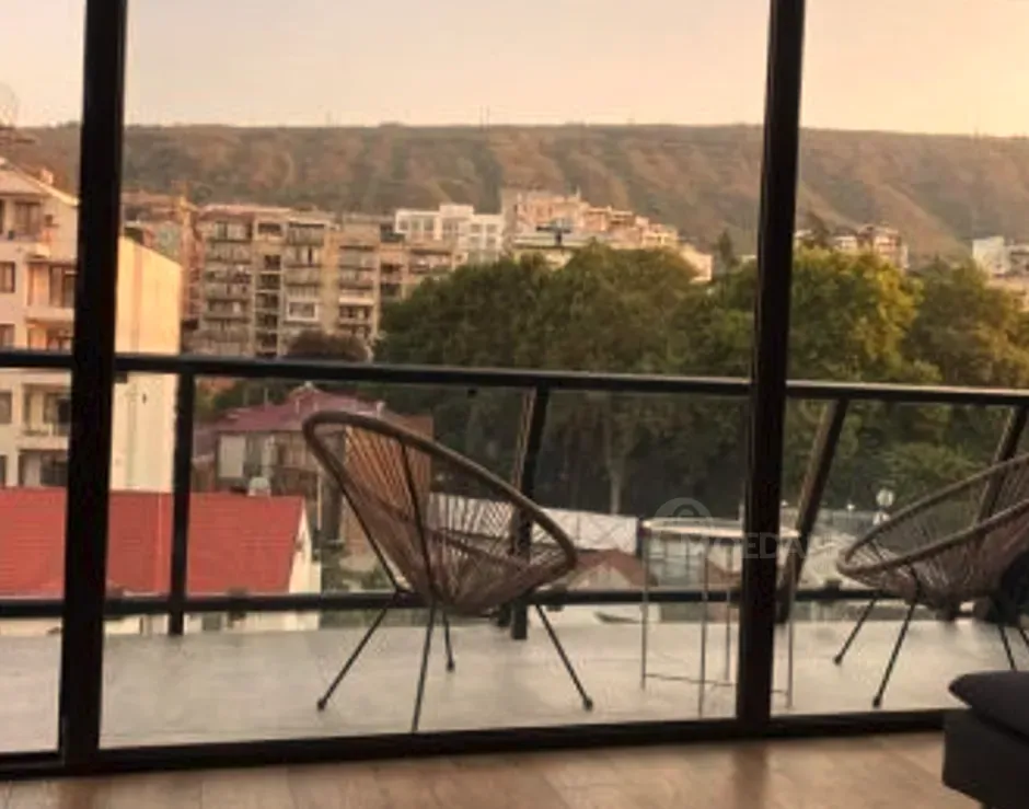 ქირავდება 3 ოთახიანი ბინა 120მ² 7/10 სართ თბილისი - photo 9