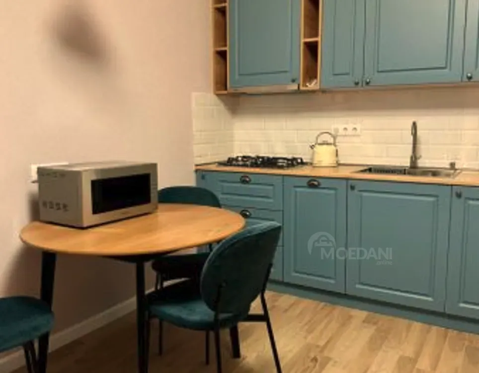 Сдам 2-комн. квартиру 43м² 6/8 эт. Тбилиси - изображение 4