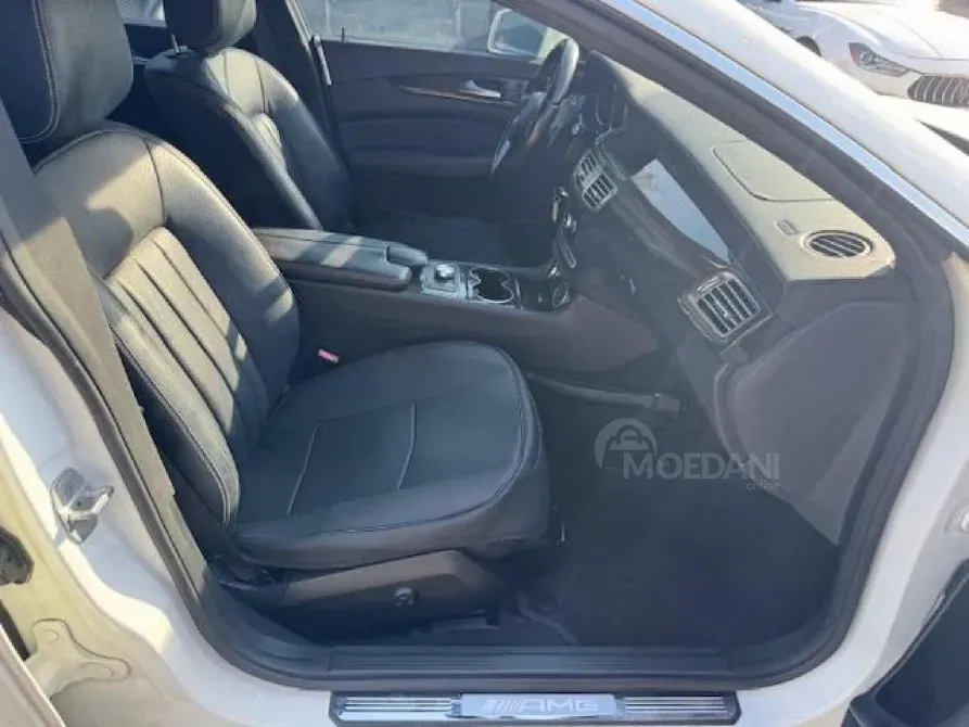 Mercedes CLS 4.6L 2014 Тбилиси - изображение 5