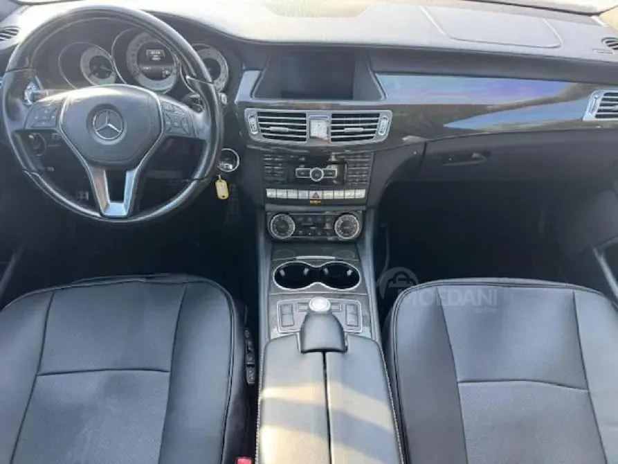 Mercedes CLS 4.6L 2014 Тбилиси - изображение 6