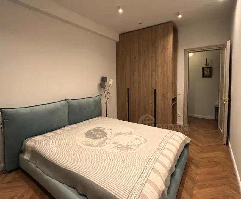 Apartments For Rent three-room 95м² 1/11 floor Tbilisi - photo 9