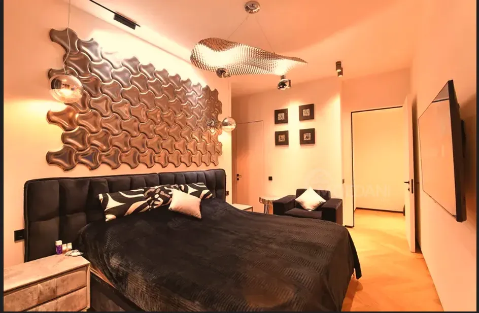 Apartments For Rent three-room 134м² 1/4 floor Tbilisi - photo 6