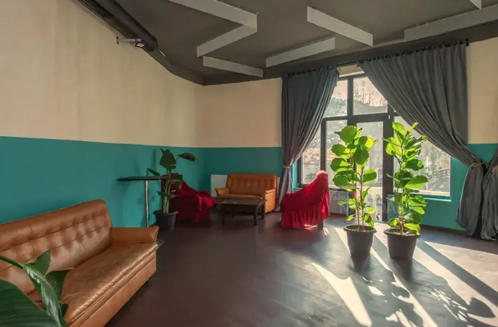 Объект общественного питания - коммерческое помещение в аренду в Чугурети Тбилиси - изображение 4