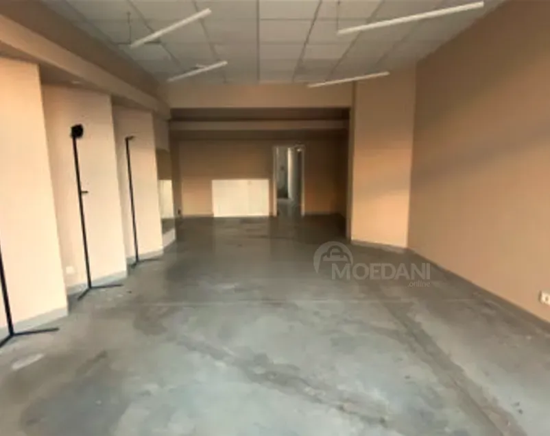 Универсальное коммерческое помещение в аренду в Сабуртало Тбилиси - изображение 2