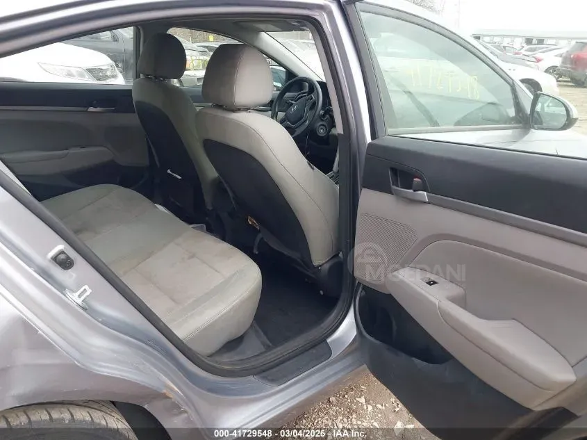 Hyundai Elantra 2017 Tbilisi - photo 7