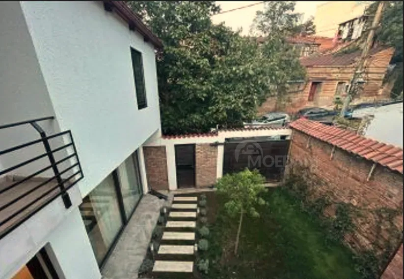 Сдается посуточно Дом 220м² Тбилиси - изображение 3