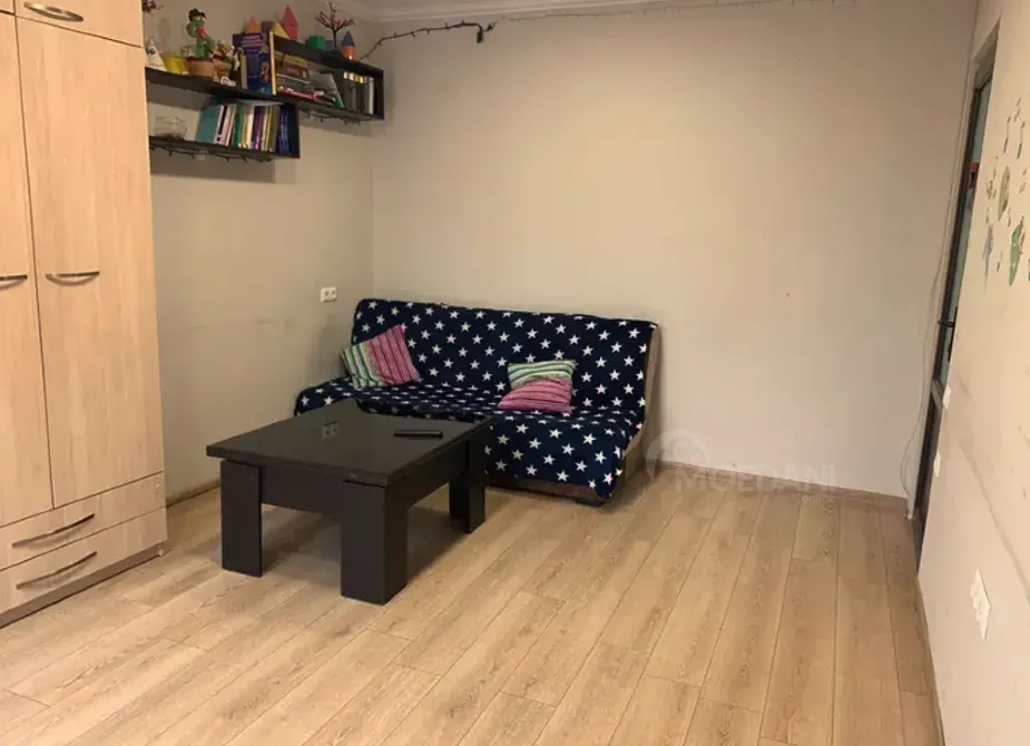 Сдам 2-комн. квартиру 43м² 4/8 эт. Тбилиси - изображение 2