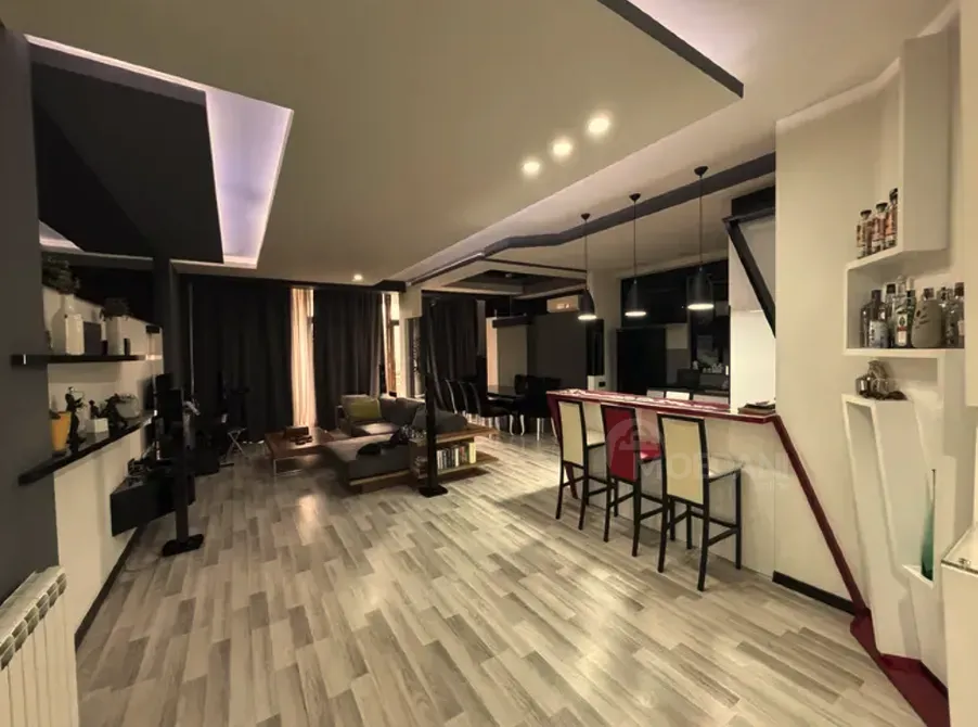 Apartments For Rent three-room 140м² 6/10 floor Tbilisi - photo 1