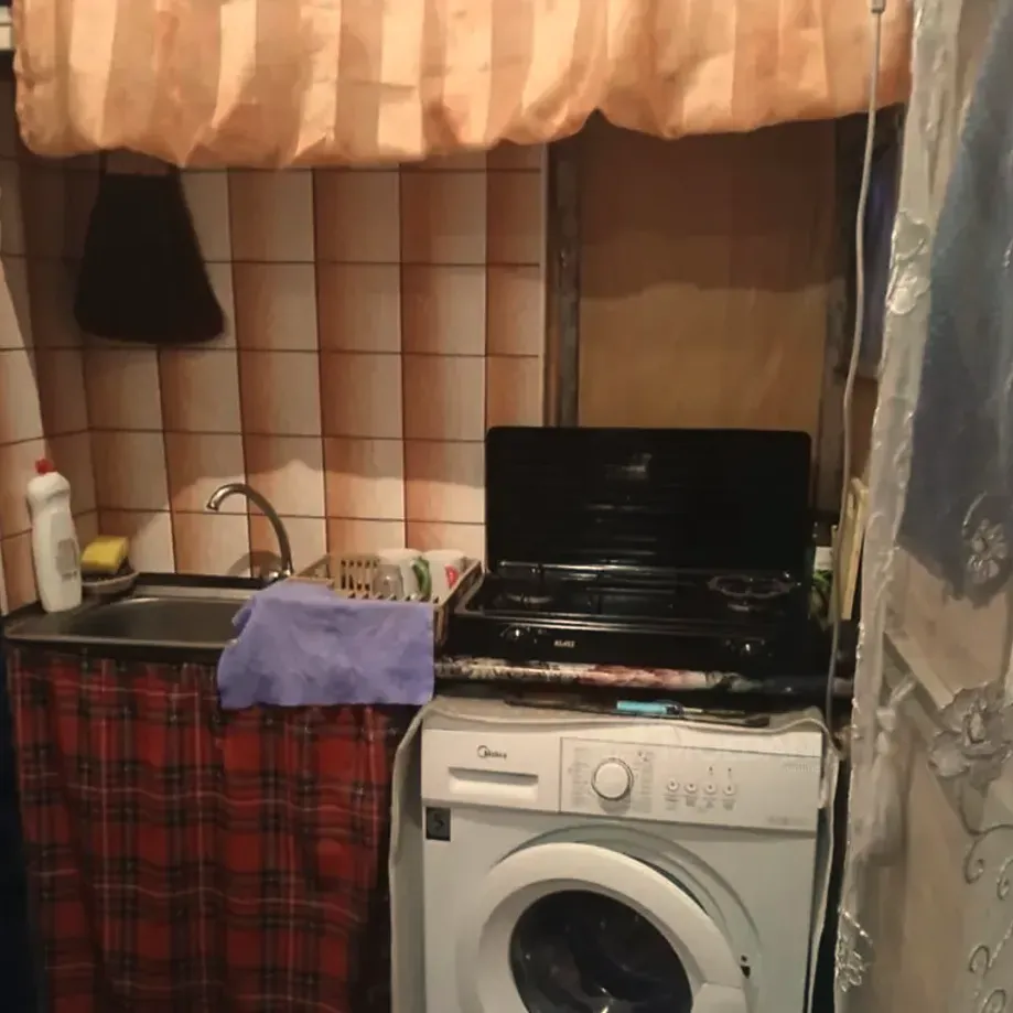 ქირავდება 2 ოთახიანი ბინა 45მ² 2/2 სართ თბილისი - photo 3