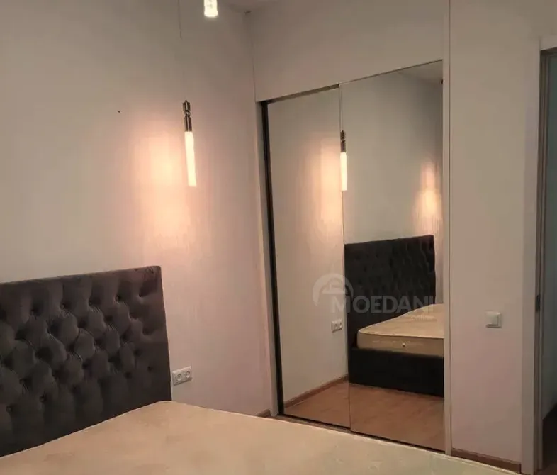 Apartments For Rent three-room 80м² 1/4 floor Tbilisi - photo 2