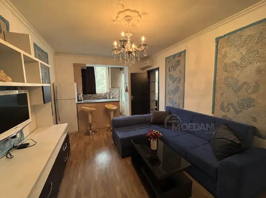 ქირავდება 2 ოთახიანი ბინა 43მ² 6/8 სართ თბილისი - photo 2