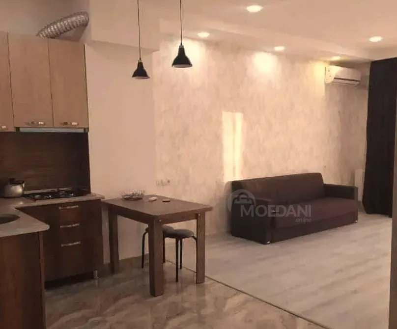 ქირავდება 2 ოთახიანი ბინა 55მ² 6/9 სართ თბილისი - photo 1