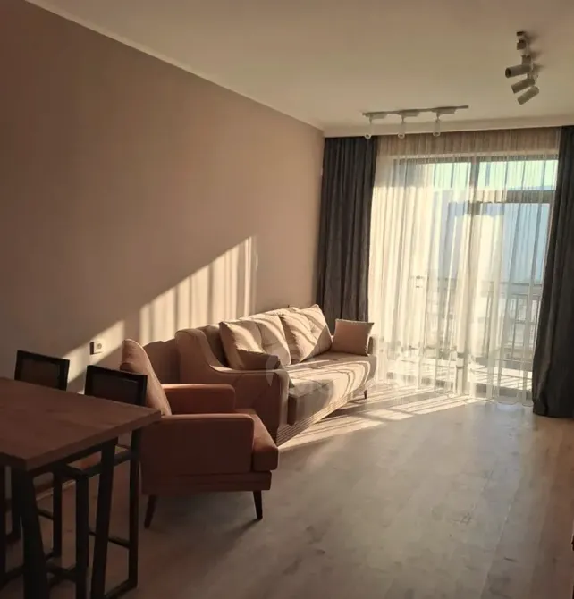 ქირავდება 2 ოთახიანი ბინა 55მ² 8/17 სართ თბილისი - photo 3