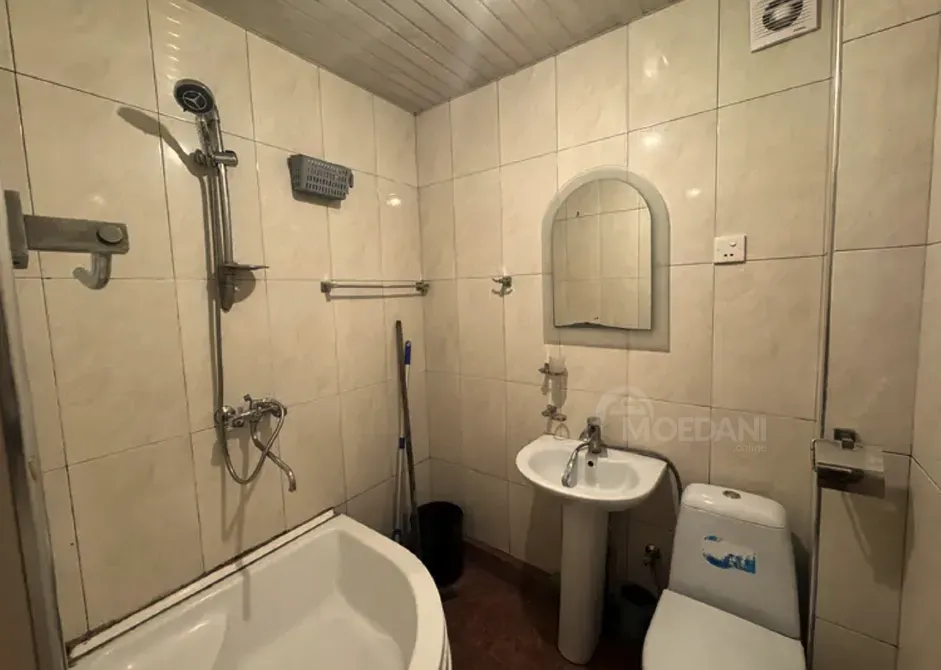 Apartments For Rent three-room 90м² 1/1 floor Tbilisi - photo 11
