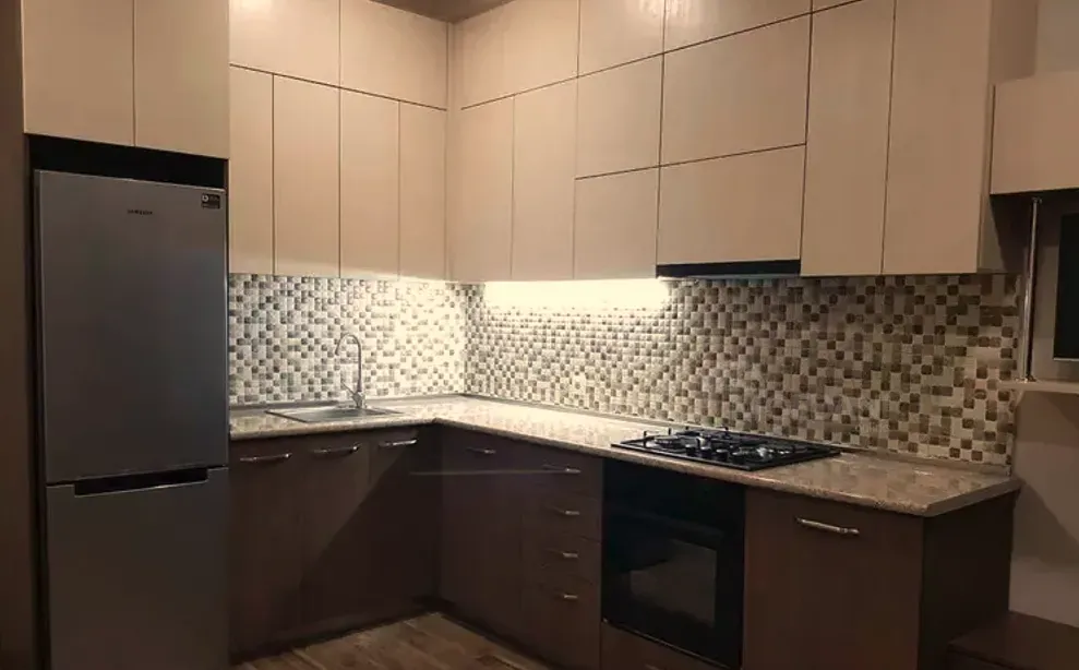 ქირავდება 2 ოთახიანი ბინა 55მ² 4/13 სართ თბილისი - photo 2