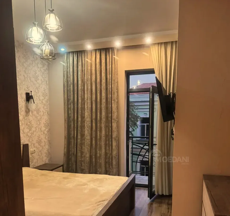 Apartments For Rent three-room 90м² 4/6 floor Tbilisi - photo 4