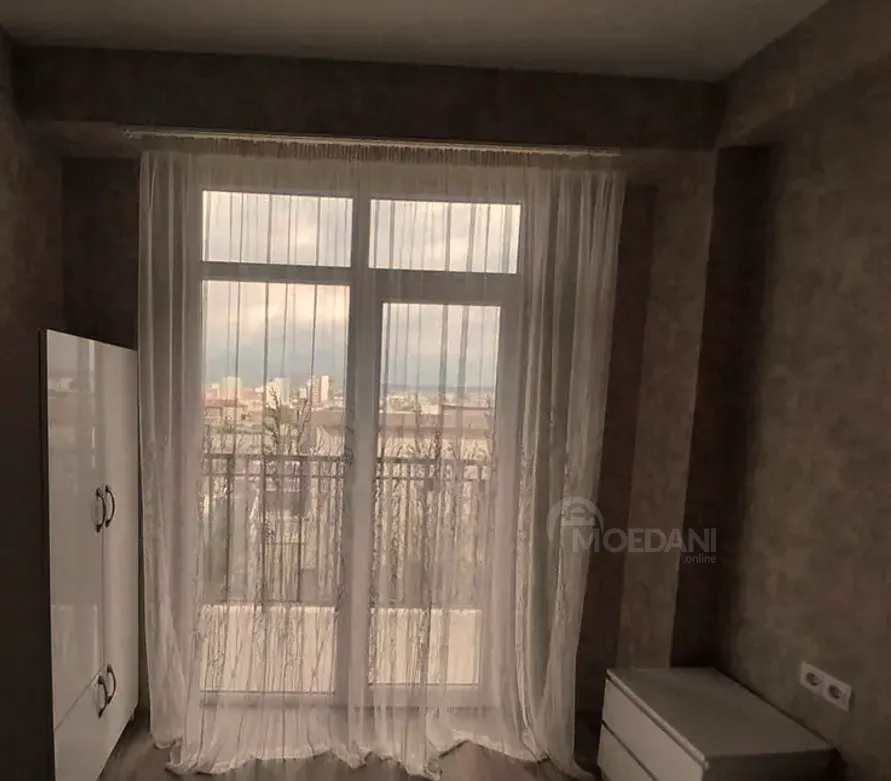 Apartments For Rent three-room 65м² 3/8 floor Tbilisi - photo 2