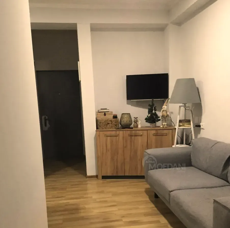 ქირავდება 2 ოთახიანი ბინა 50მ² 3/10 სართ თბილისი - photo 1