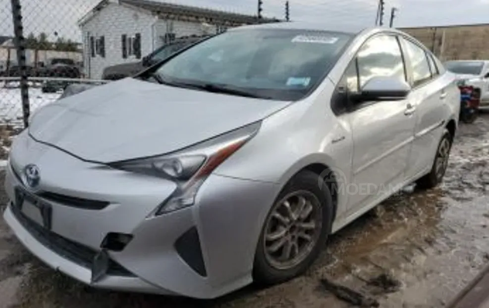 Toyota Prius 1.8L 2016 Тбилиси - изображение 2