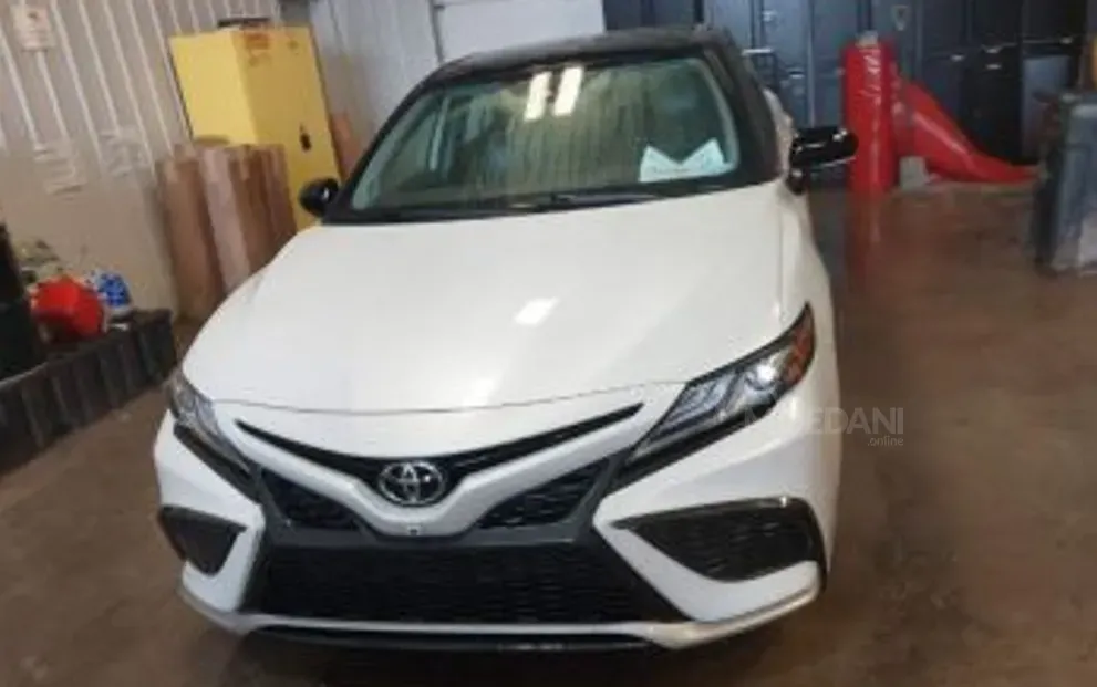 Toyota Camry 3.5L 2022 Тбилиси - изображение 1
