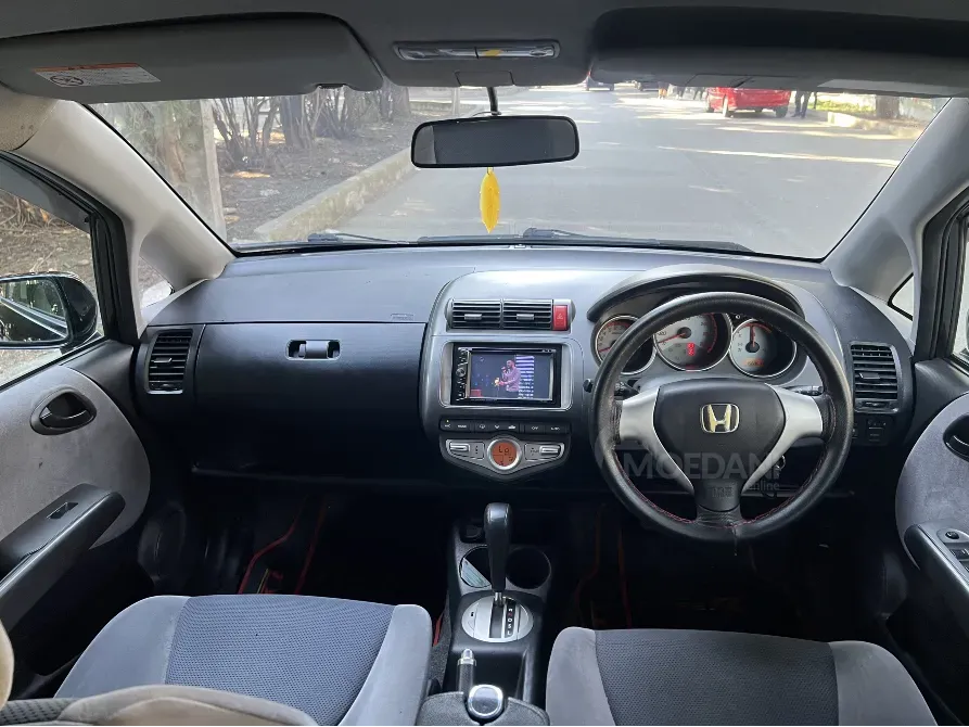 Honda Fit 2006 Тбилиси - изображение 4