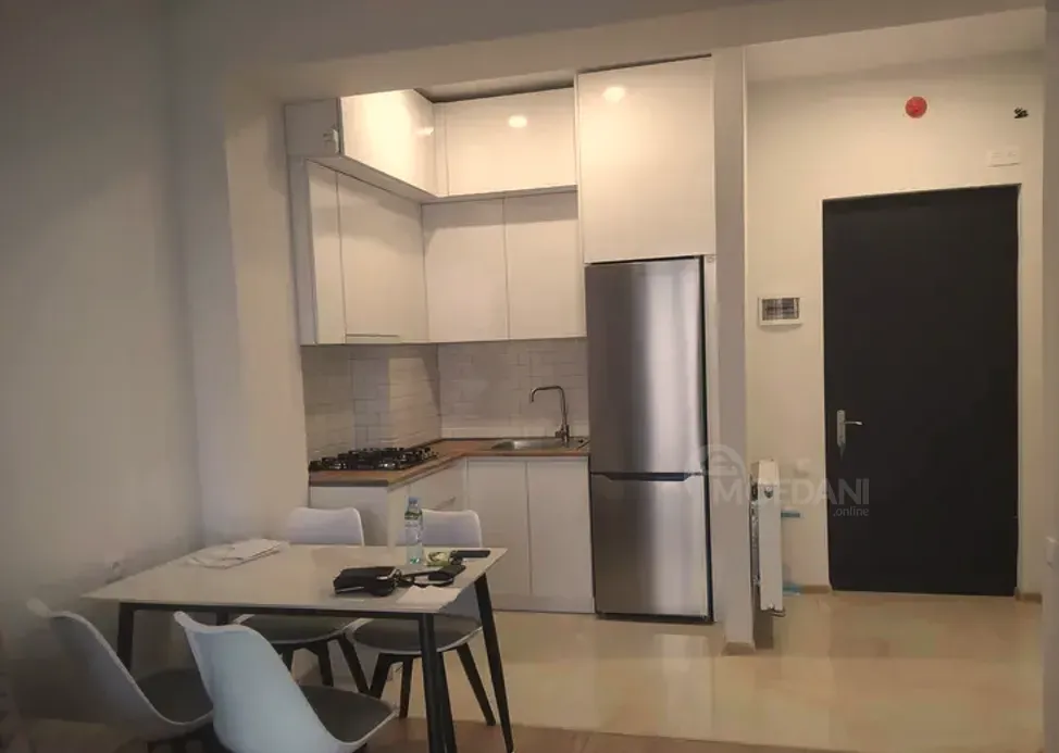 ქირავდება 2 ოთახიანი ბინა 50მ² 8/9 სართ თბილისი - photo 4