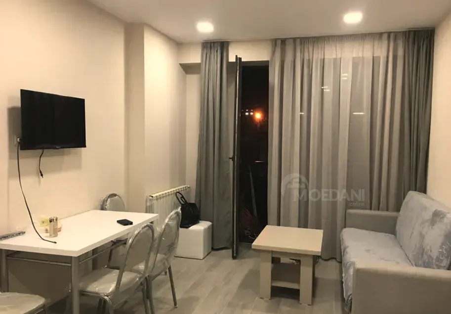 Сдам 2-комн. квартиру 65м² 2/12 эт. Тбилиси - изображение 3