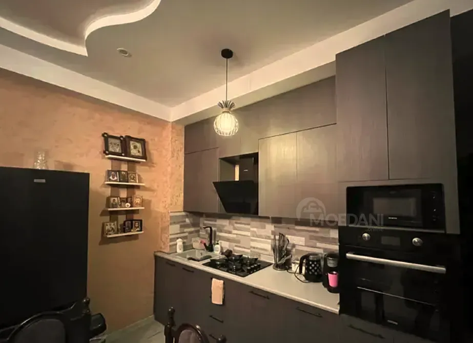 ქირავდება 2 ოთახიანი ბინა 50მ² 8/12 სართ თბილისი - photo 1