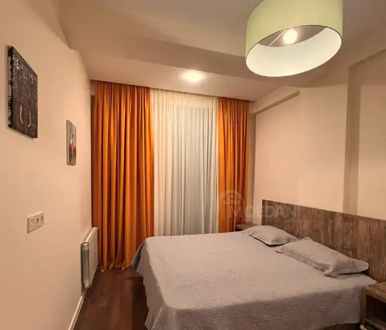 ქირავდება 2 ოთახიანი ბინა 60მ² 6/20 სართ თბილისი - photo 2