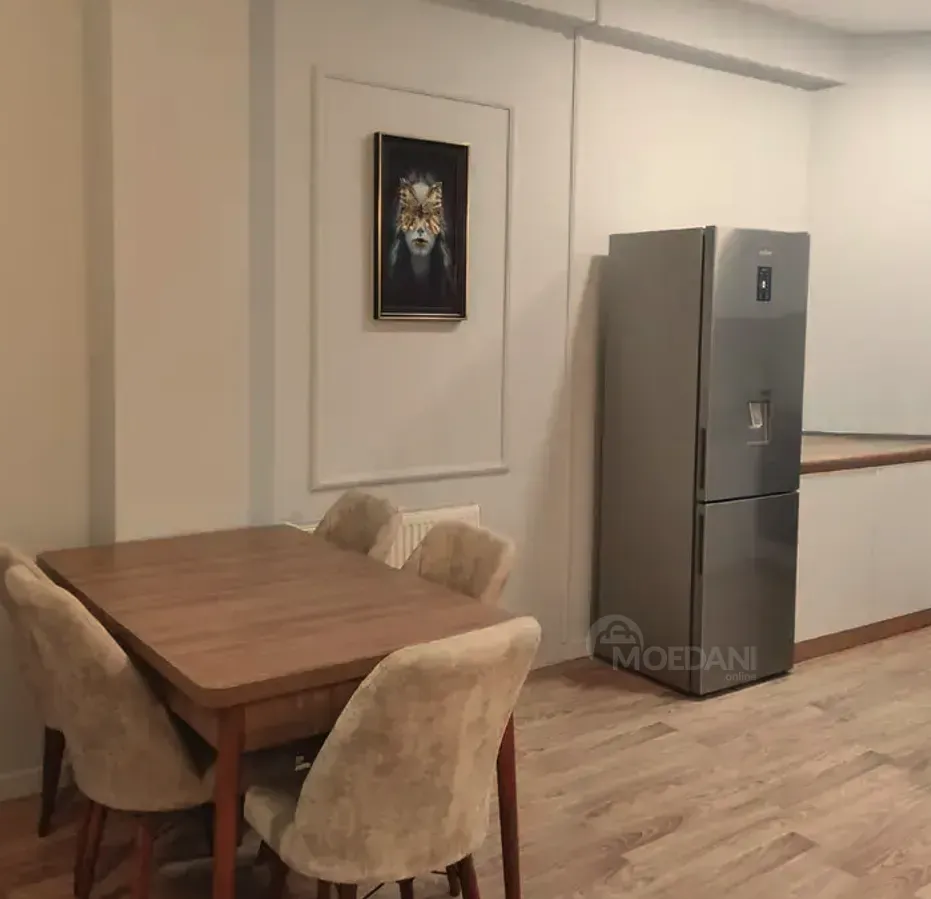 ქირავდება 2 ოთახიანი ბინა 75მ² 7/9 სართ თბილისი - photo 2