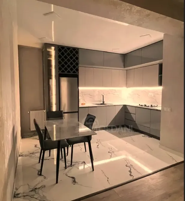 ქირავდება 2 ოთახიანი ბინა 50მ² 7/10 სართ თბილისი - photo 10