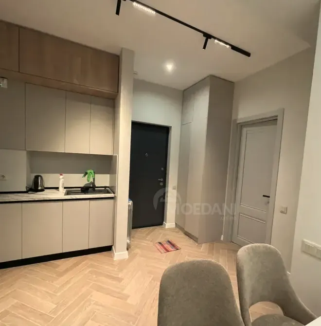 ქირავდება 2 ოთახიანი ბინა 40მ² 4/10 სართ თბილისი - photo 10