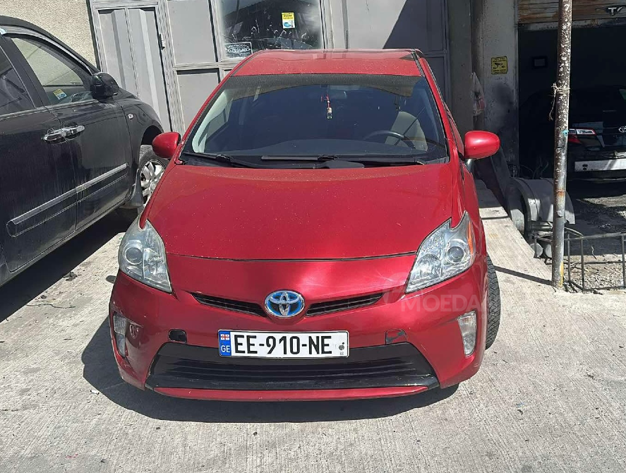 Toyota Prius 2L 2016 Тбилиси - изображение 2