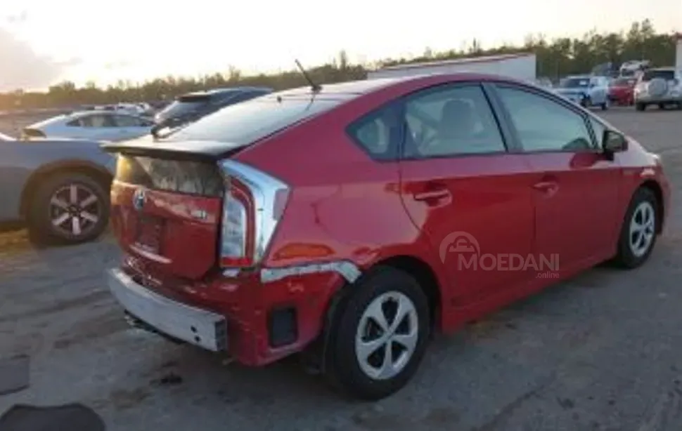 Toyota Prius 1.8L 2015 Тбилиси - изображение 4