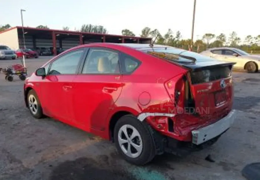 Toyota Prius 1.8L 2015 Тбилиси - изображение 6