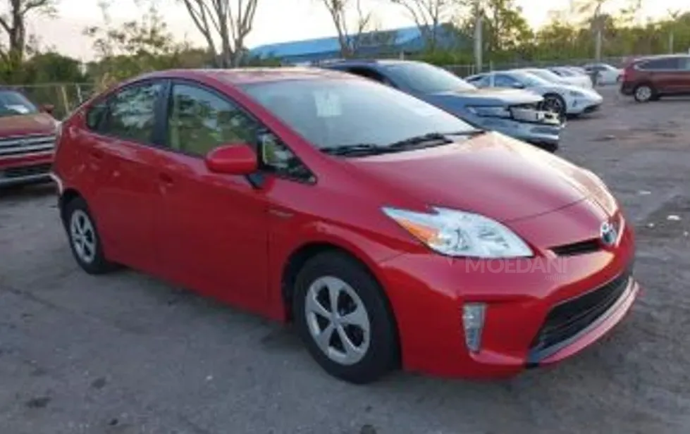 Toyota Prius 1.8L 2015 Тбилиси - изображение 2