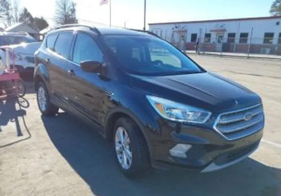Ford Escape 1.4L 2018 Тбилиси - изображение 2