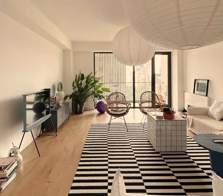 Apartments For Rent four-room 165м² 9/22 floor Tbilisi - photo 1