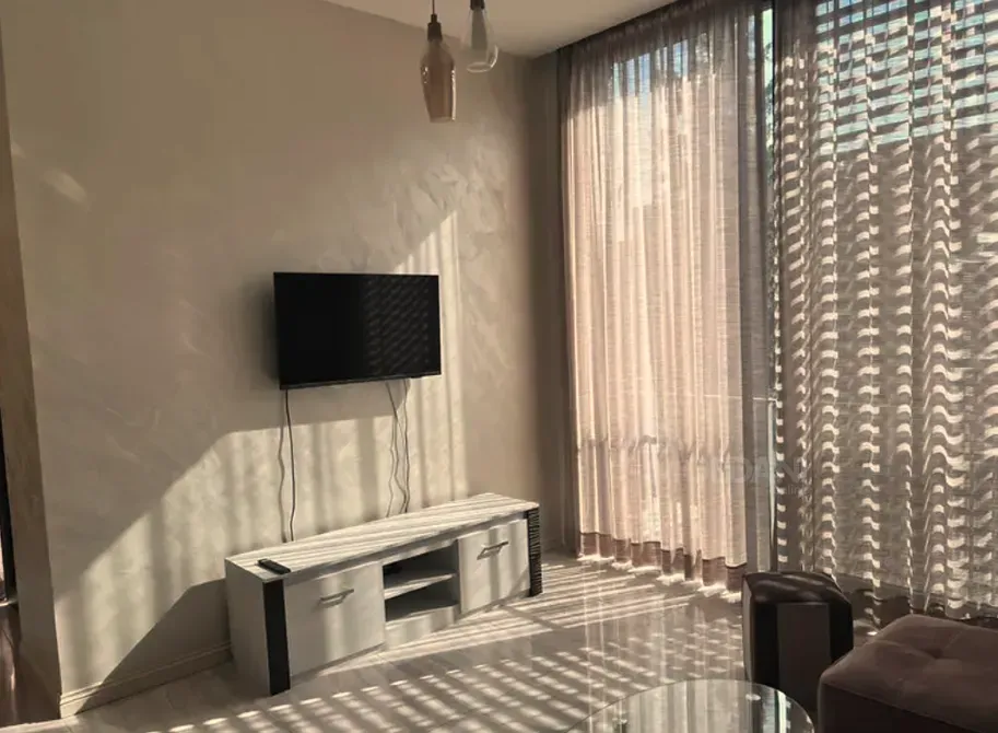 ქირავდება 3 ოთახიანი ბინა 117მ² 3/4 სართ თბილისი - photo 2