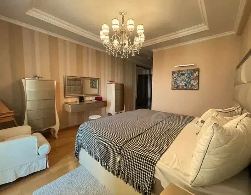 Сдам 5-комн. квартиру 170м² 14/16 эт. Тбилиси - изображение 4