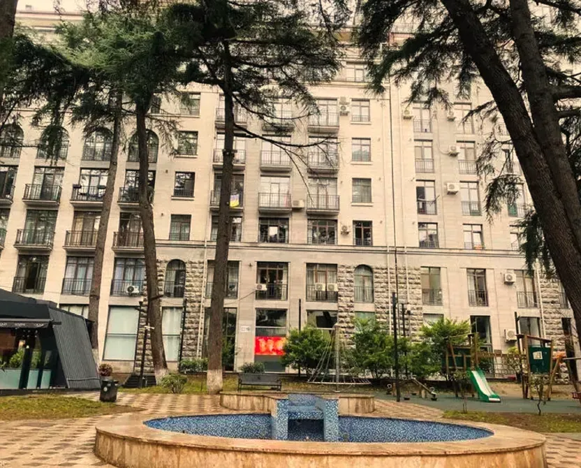 ქირავდება 4 ოთახიანი ბინა 140მ² 5/9 სართ თბილისი - photo 12