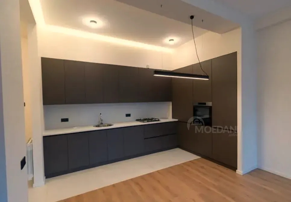 Продам 3-комн. квартиру 105м² 5/5 эт. Тбилиси - изображение 1