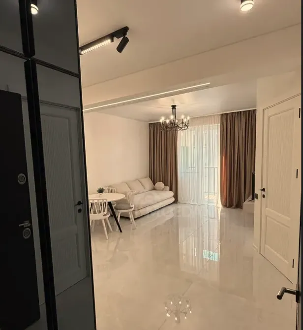 Продам 2-комн. квартиру 57м² 21/24 эт. Тбилиси - изображение 8