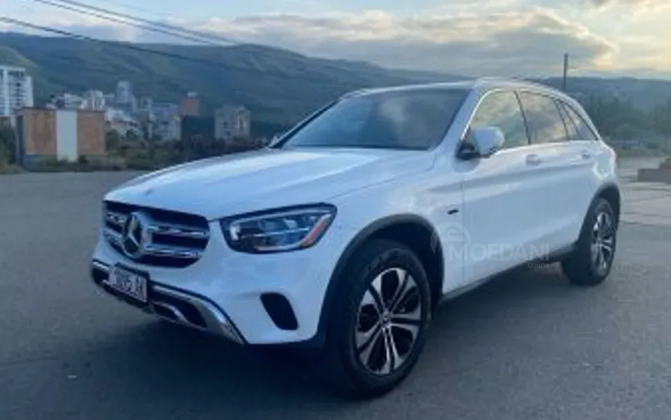 Mercedes GLC 2L 2020 Тбилиси - изображение 1