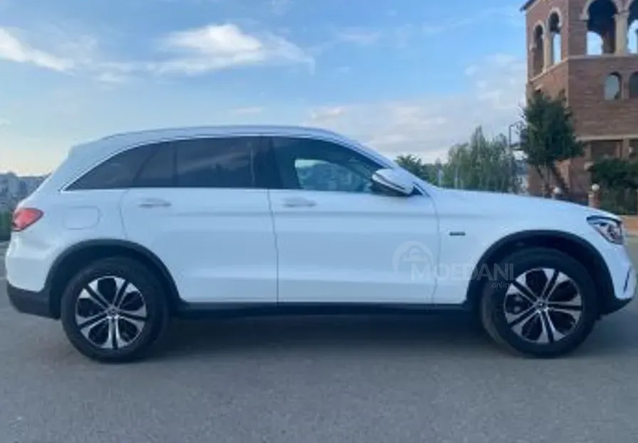 Mercedes GLC 2L 2020 Тбилиси - изображение 3