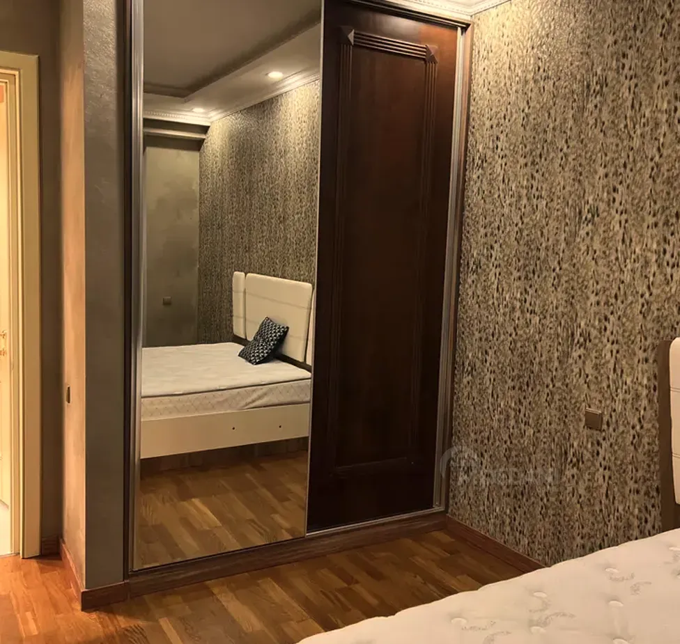 Apartments For Rent three-room 125м² 2/4 floor Tbilisi - photo 6