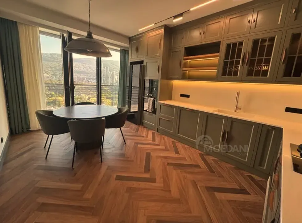 ქირავდება 5 ოთახიანი ბინა 205მ² 20/24 სართ თბილისი - photo 1