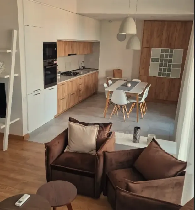 Apartments For Rent three-room 120м² 2/5 floor Tbilisi - photo 1