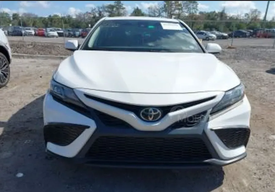 Toyota Camry 2.5L 2021 Тбилиси - изображение 1